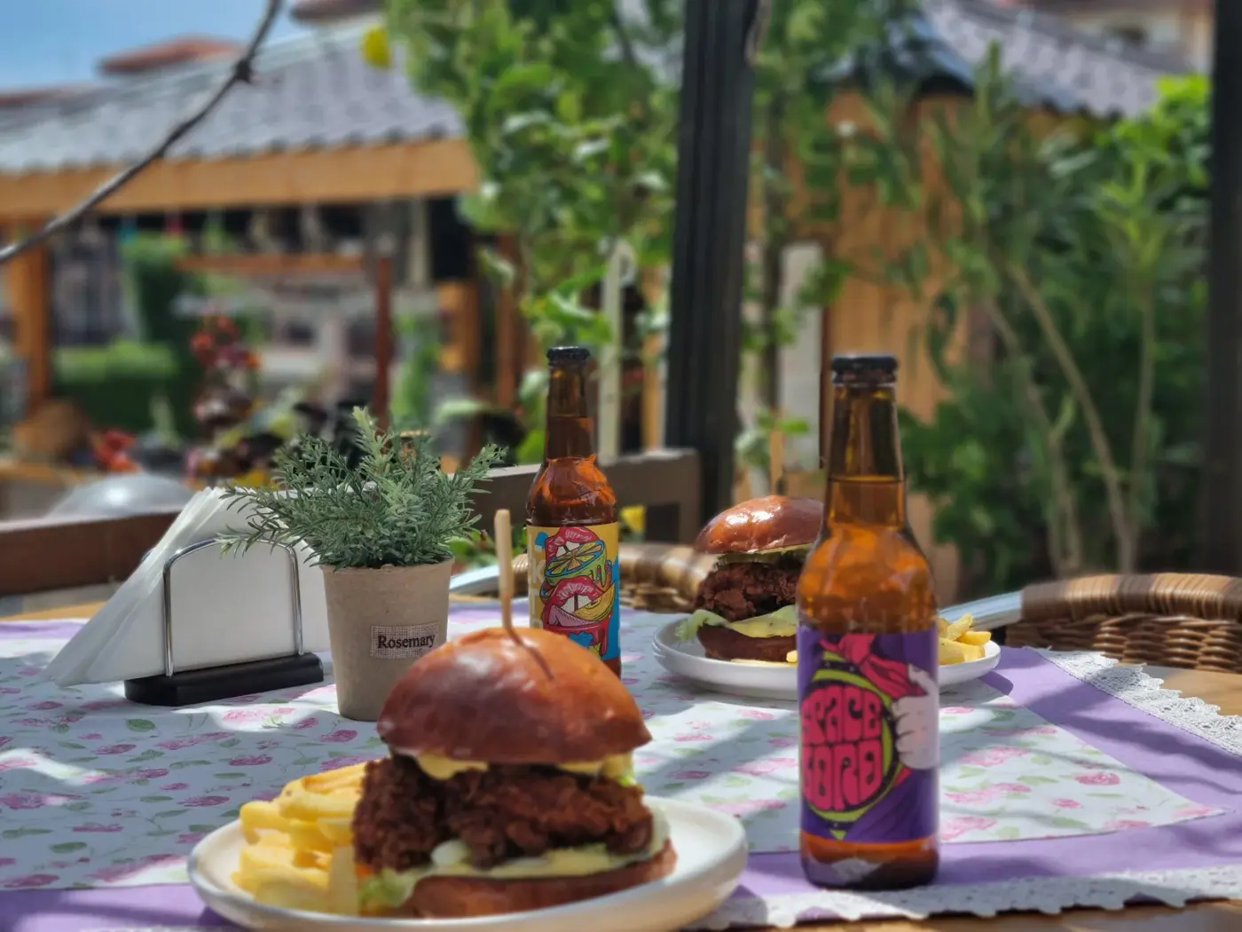 снимка/изображение the-bird-burger7